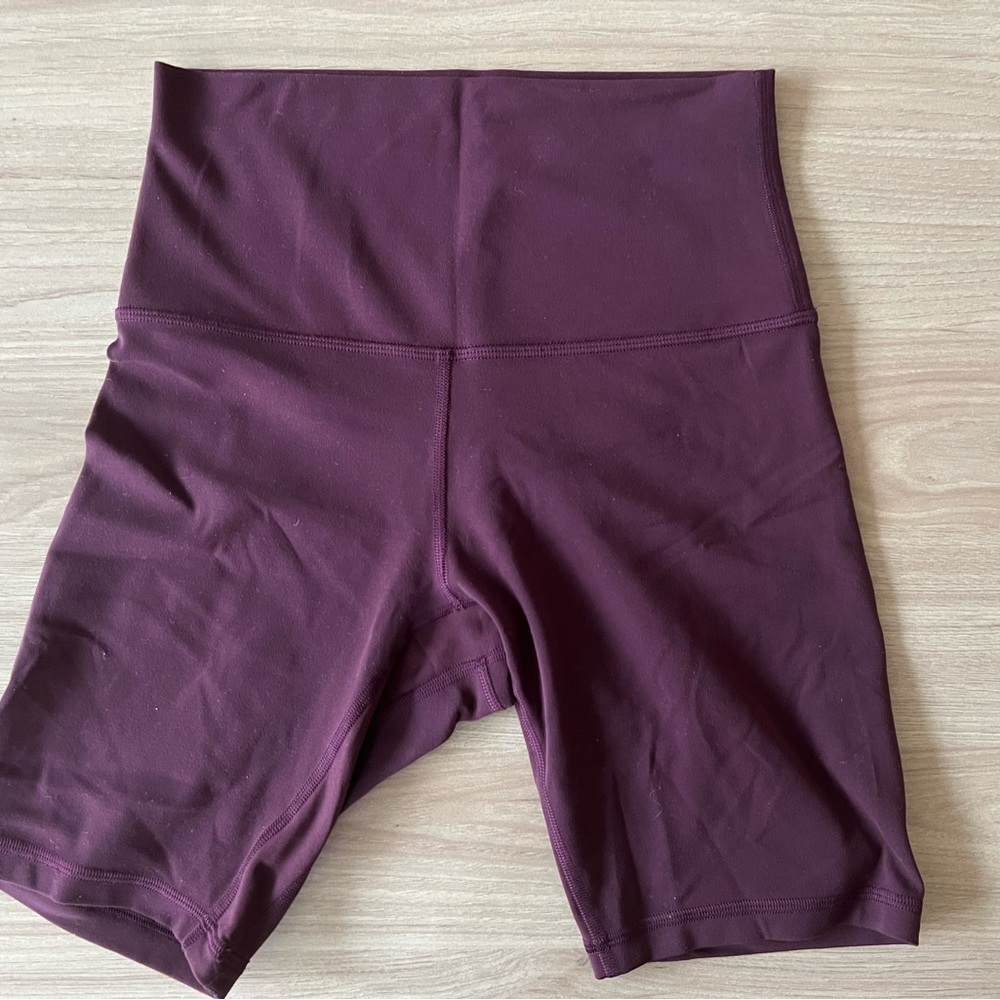 Lululemon Align 8inch biker shorts (size 4)